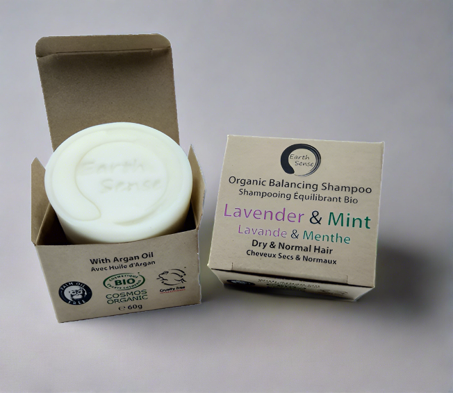 💚✨ Shampoing Solide Menthe & Lavande ✨💜

Un vrai vent de fraîcheur pour vos cheveux !
🌿 Menthe – purifie, stimule et apporte une sensation de fraîcheur incomparable
💜 Lavande – apaise le cuir chevelu et laisse un parfum relaxant et délicat

✔️ bio